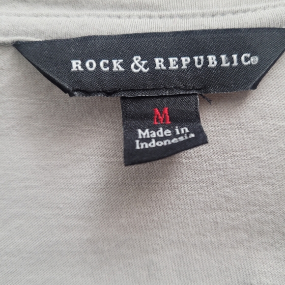 Ladies Flag Shirt, sz Med - Picture 5 of 5